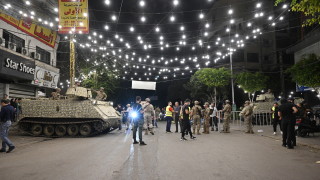 Най малко 14 авиокомпании обявиха че спират полетите си до Ливан