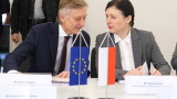  Еврокомисар нападна клеветническата акция против съдиите в Полша 