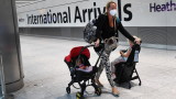 На ваксинираните британци няма да им правят тестове при завръщане от чужбина