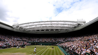 Ръководството на Асоциацията на професионалните тенисисти ATP и Женската тенис асоциация намали