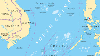 Сателитни снимки на спорната плитчина Скарбъроу в Южнокитайско море показват