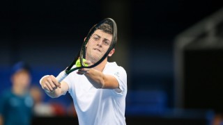 Александър Лазаров отпадна на четвъртфиналите на международния турнир по тенис