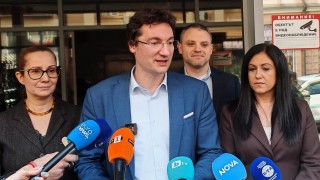 След заседанието на Националния съвет на БСП лидерът на партията