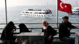  Арестуват 107 учители в Турция по отношение на преврата 