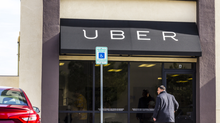Президентът на Uber напуска компанията след 6 месеца на поста