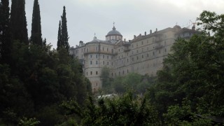Манастирите в Атон изгубиха руската финансова подкрепа съобщават гръцките медии