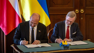 Украинската държавна компания Ukroboronservice и чешкият производител на боеприпаси Sellier