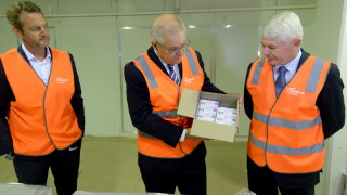 Австралия разследва случай на тромбоза с ваксината на AstraZeneca