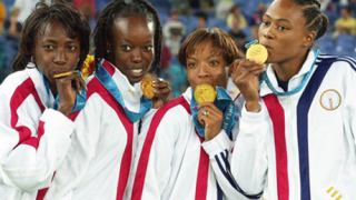 Марион Джоунс се връща, но в баскетбола