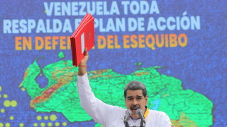 Мадуро подписа декрети за Есекибо като част от Венецуела