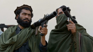 Подкупи, за да предадеш оръжие – част от стратегията на талибаните в Афганистан