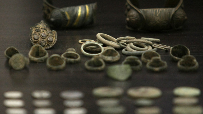Сбирката Спасените съкровища на България представя културни ценности, спасени през