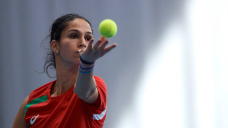 Контузия попречи на Изабелла Шиникова в първия мач на България