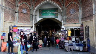 Още 88 починали от коронавирус в Иран за ден