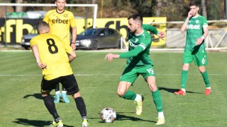 Централният нападател на Берое Калоян Кръстев даде интервю пред