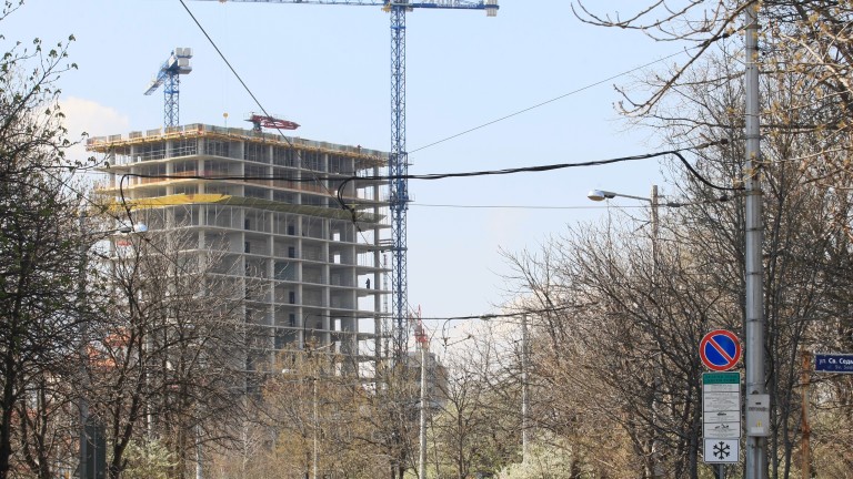 ДНСК обжалва решението на съда за възобновяване на строежа на "Златен век"