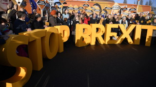 Последен предизборен щурм на Борис Джонсън и Джереми Корбин преди