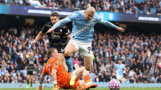 Бивш нападател на Челси: Халанд прилича на възрастен мъж, който играе футбол с деца