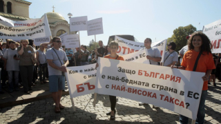 Найлоновите торбички погнаха Нона Караджова