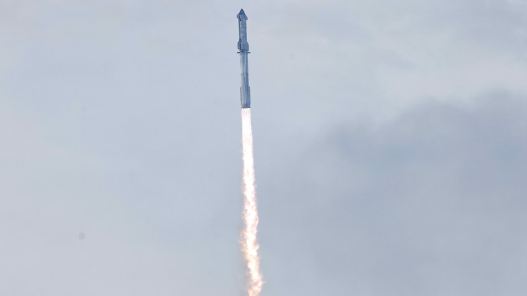 Ракетата Starship на SpaceX, предназначена да изпраща астронавти до Луната