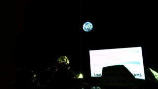 Израелският космически апарат Берешийт Beresheet се разби при опита си