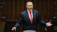 Новоизбраният полски президент Карол Навроцки положи клетва