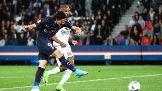 ПСЖ вкара 4 гола на Гинган, но все още е на три пункта зад Монако
