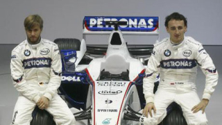 БМВ представи новия си болид F 1.07 във Валенсия