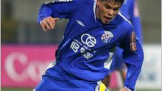 Арсенал привлича още един играч на Динамо (З)