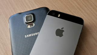 Телефоните на Apple и Samsung ще бъдат разследвани, защото излъчват прекалено висока радиация