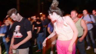 Хиляди хора се събраха в 15 града в Македония за