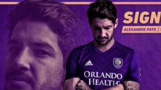 Бившият нападател на Милан Алешандре Пато който в момента носи