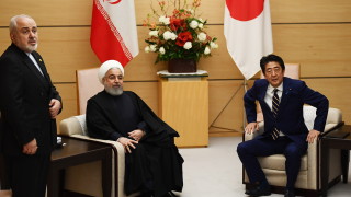 Японският премиер Шиндзо Абе поиска от иранския президент Хасан Рохани