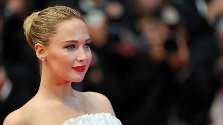 Дженифър Лорънс на 35