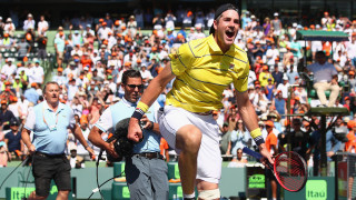 Един от най високите играчи в мъжкия тенис Джон Иснър ще