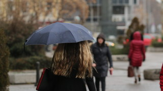Жълт код в половината страна за сняг