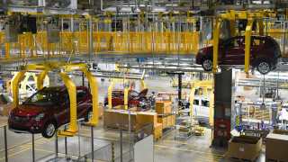 Акциите на виетнамския производител на електромобили VinFast се повишиха с