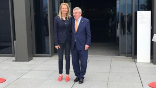 Българска делегация посети президента на МОК Томас Бах в Лозана