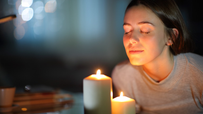 Защо ароматните свещи са вредни