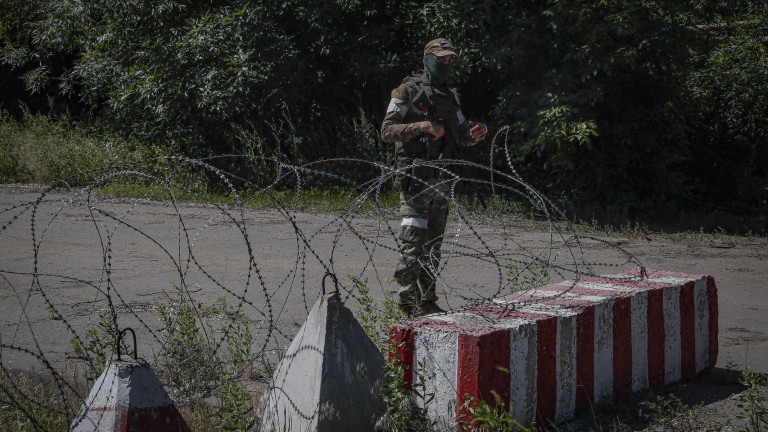 Украинските сили продължават контранастъпателните операции в Източна Украйна, като оказват