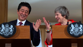 Японският премиер Шиндзо Абе обясни че светът не иска хаотичен Брекзит и че