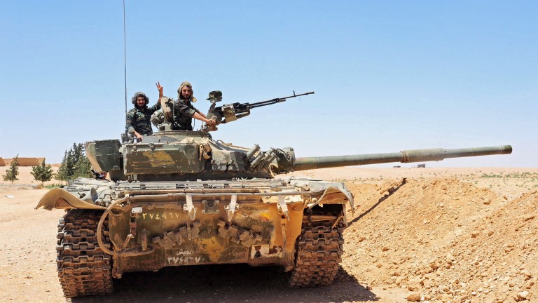 Иракските сили влизат в Ал Каим в последна офанзива срещу ислямистите 