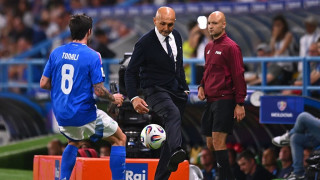 Италия победи с 2 0 Молдова в световна квалификация за Мондиал