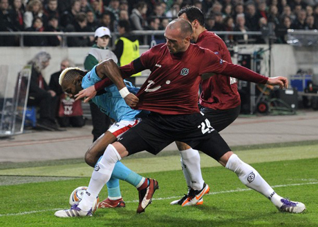 Хановер категоричен за 1/4-финалите