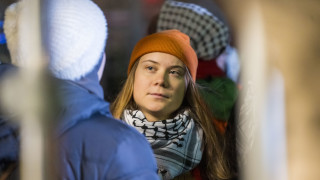 Отвлечена от Израел или депортирана - какво се случва с Грета Тунберг