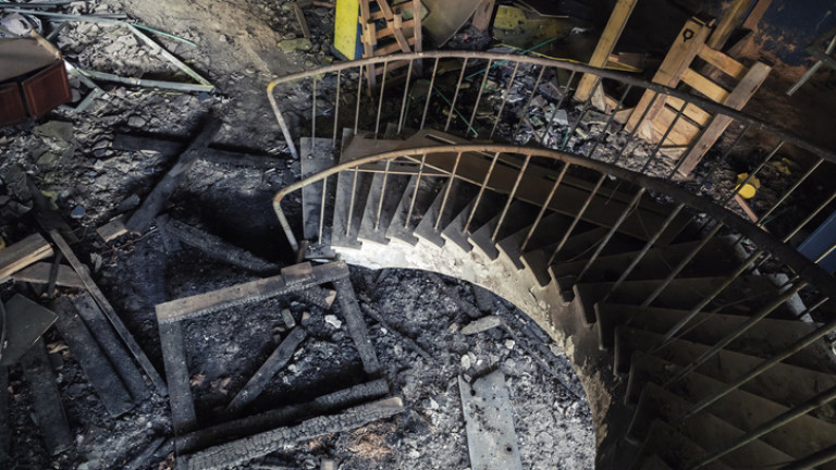 Лудост на жилищния пазар в САЩ: изгорена къща се продава за 400 000 долара