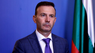 Премиерът в оставка Николай Денков подаде сигнал до ad hoc