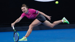 Румънката Симона Халеп успя да се измъкне и да не