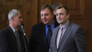 Каракачанов съгласен с Доган - "Борисов 3" няма алтернатива