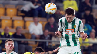 Исканият от Левски нападател Дени Алар е изключително близо